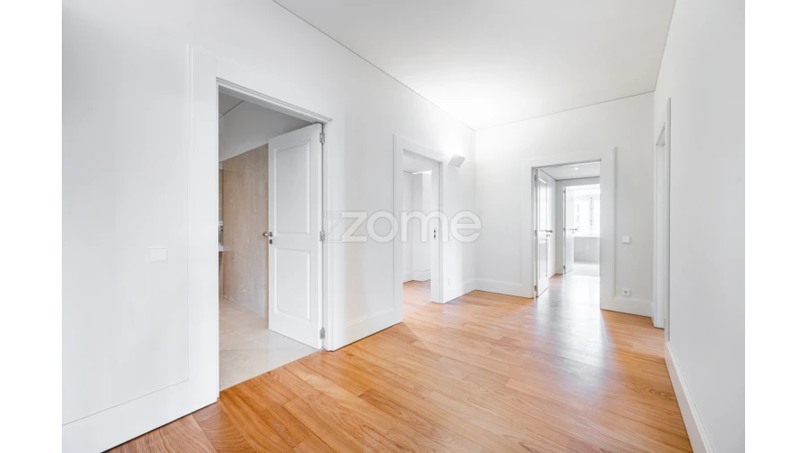 Apartamento T4 para Venda em Bonfim Foto 14