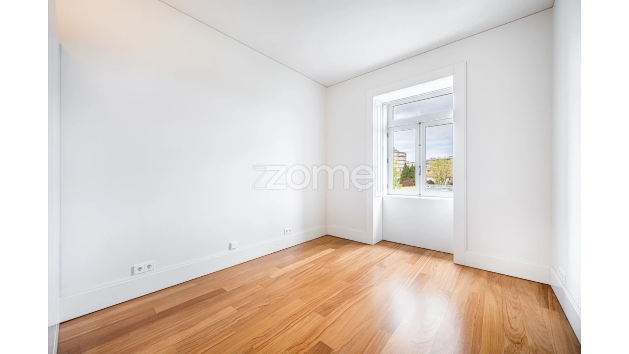 Apartamento T4 para Venda em Bonfim Foto 27