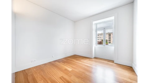 Apartamento T4 para Venda em Bonfim