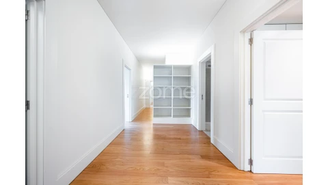 Apartamento T4 para Venda em Bonfim