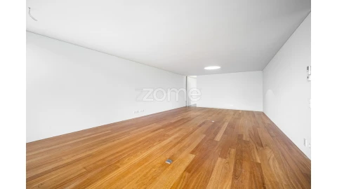 Moradia T6 para Venda em Bonfim