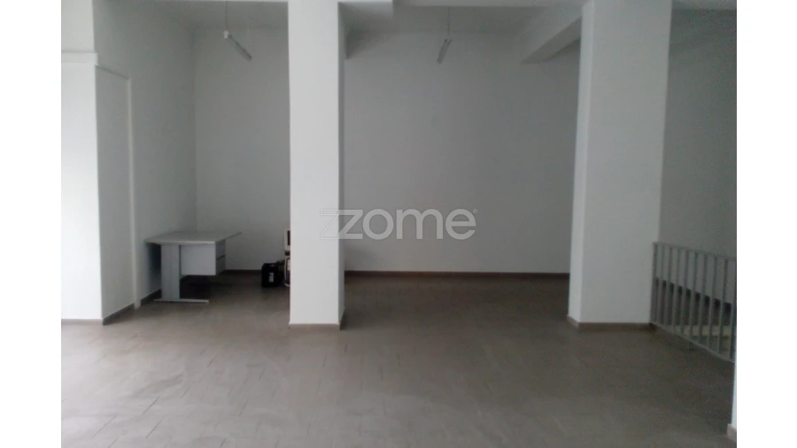 Negócio para Venda em Agualva e Mira-Sintra Foto 2