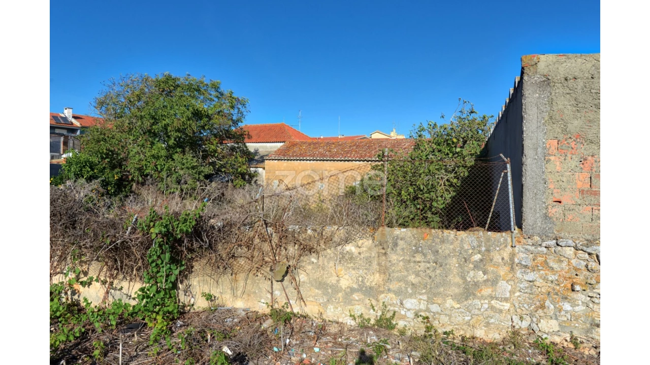 Terreno para Venda em São Domingos de Rana Foto 3
