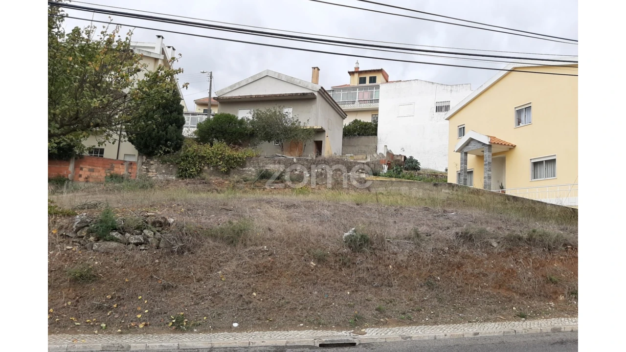 Terreno para Venda em Porto Salvo Foto 1