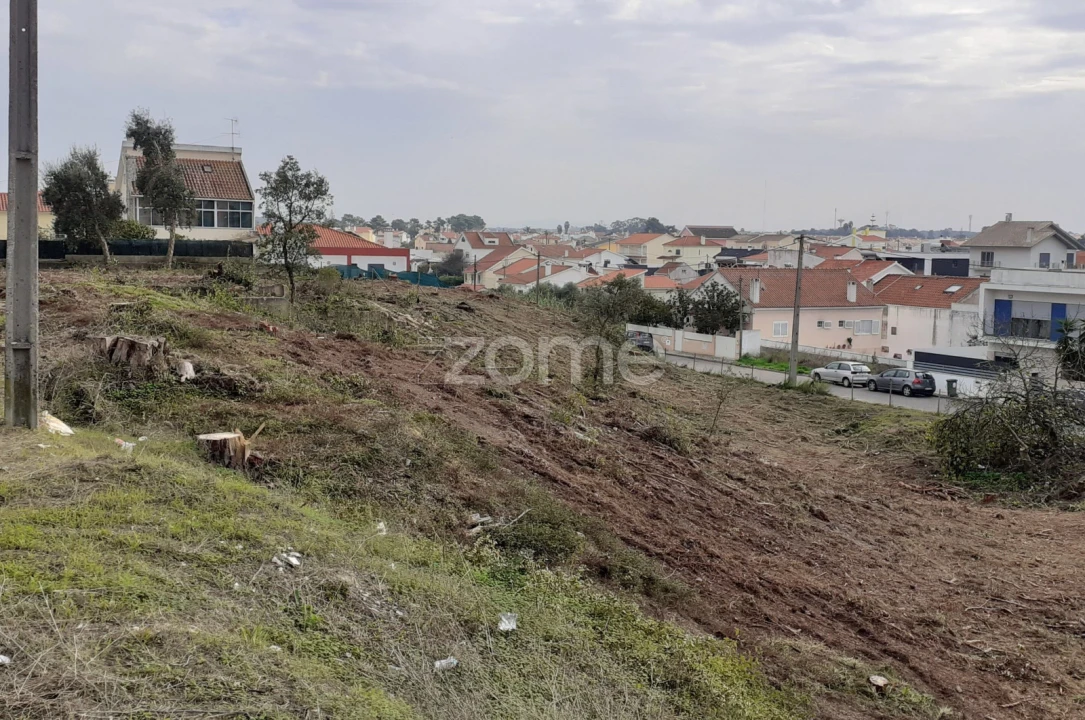 Terreno para Venda em Charneca de Caparica e Sobreda Foto 8