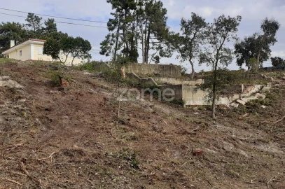 Terreno para Venda em Charneca de Caparica e Sobreda