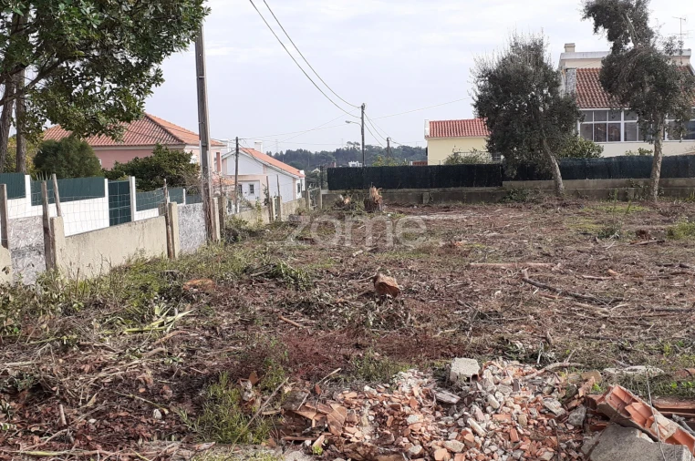 Terreno para Venda em Charneca de Caparica e Sobreda Foto 18