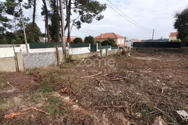 Terreno para Venda em Charneca de Caparica e Sobreda Foto 19