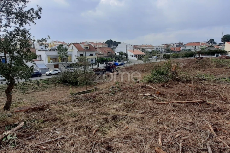 Terreno para Venda em Charneca de Caparica e Sobreda Foto 21