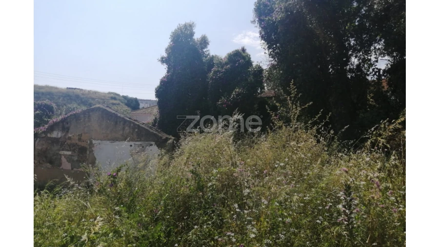 Terreno para Venda em Pontinha e Famões Foto 5