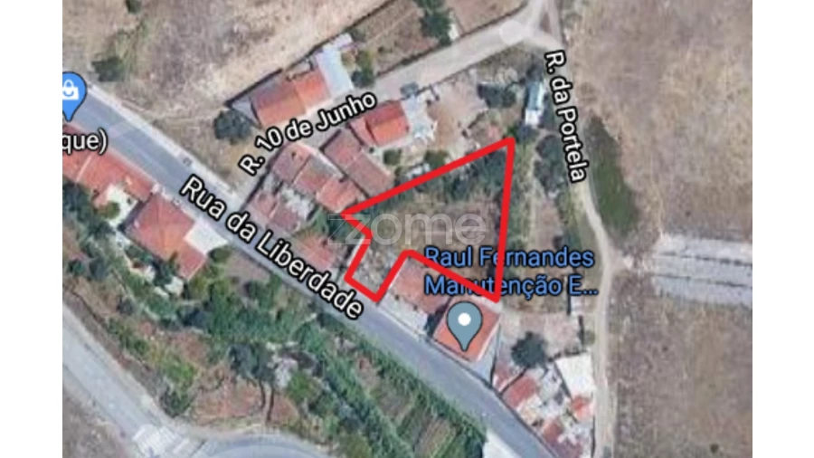 Terreno para Venda em Pontinha e Famões