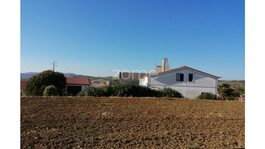 Terreno para Venda em Arruda dos Vinhos Foto 1