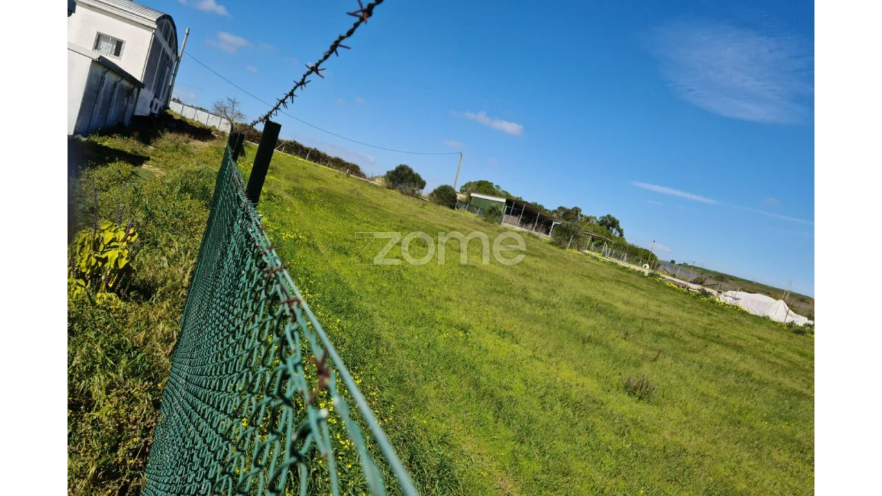 Terreno para Venda em São Domingos de Rana Foto 11