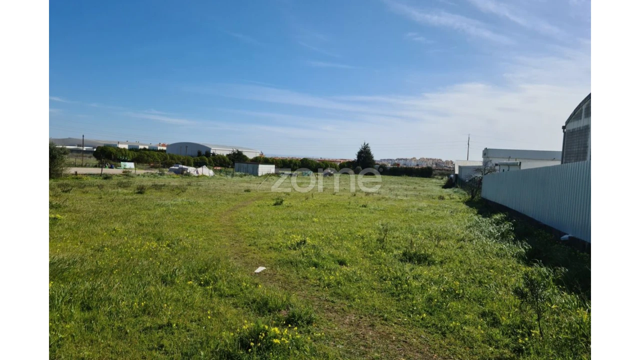 Terreno para Venda em São Domingos de Rana Foto 17