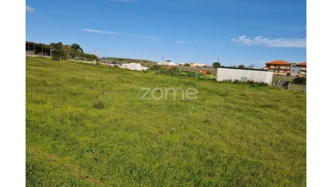 Terreno para Venda em São Domingos de Rana