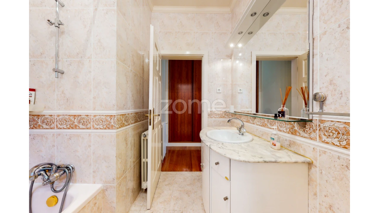 Quinta T4 para Venda em Marco Foto 54