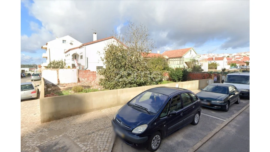 Terreno para Venda em Casal de Cambra Foto 6