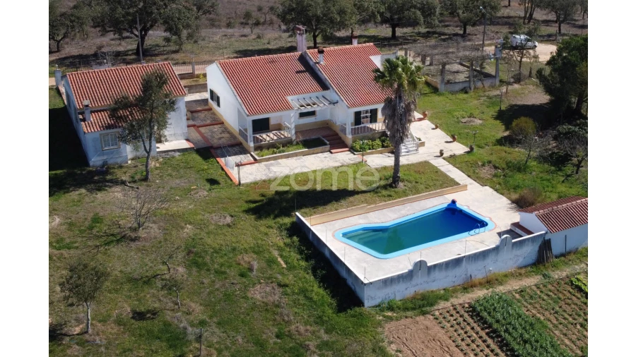 Quinta T5 para Venda em Abela Foto 19