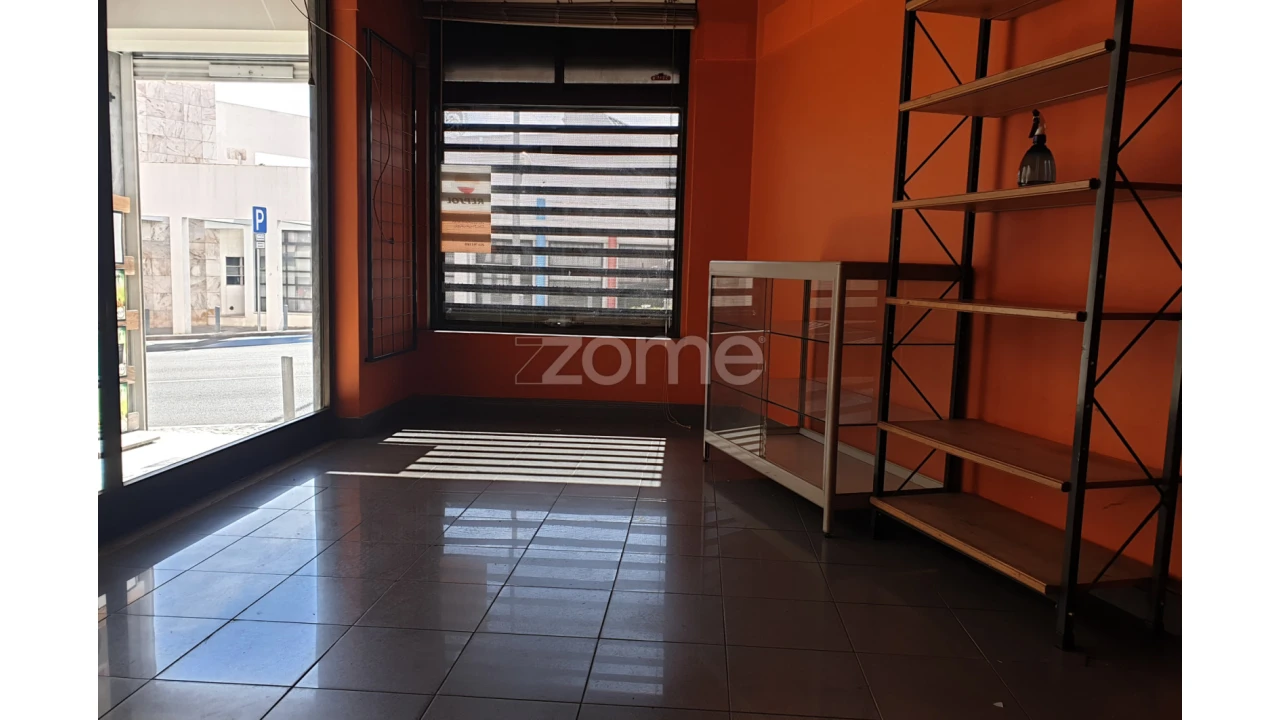 Negócio para Venda em Encosta do Sol Foto 3