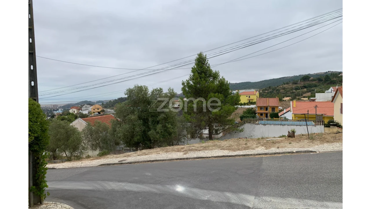 Terreno para Venda em Alverca do Ribatejo e Sobralinho Foto 13