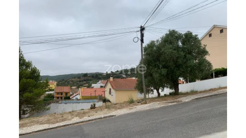 Terreno para Venda em Alverca do Ribatejo e Sobralinho