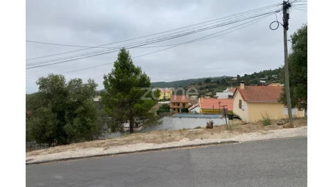 Terreno para Venda em Alverca do Ribatejo e Sobralinho