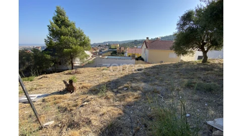Terreno para Venda em Alverca do Ribatejo e Sobralinho