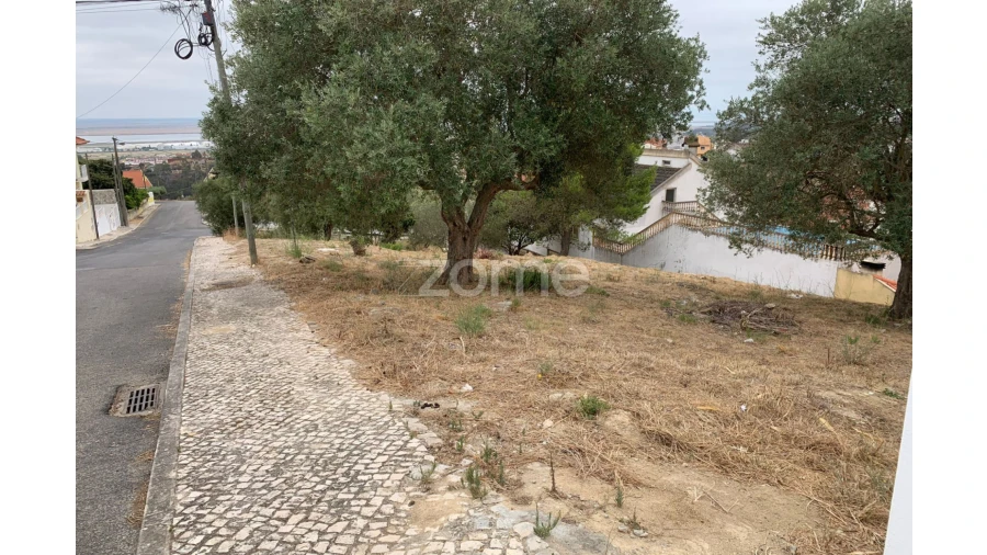 Terreno para Venda em Alverca do Ribatejo e Sobralinho Foto 12