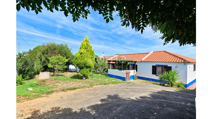 Quinta T5 para Venda em São Domingos e Vale de Água Foto 38