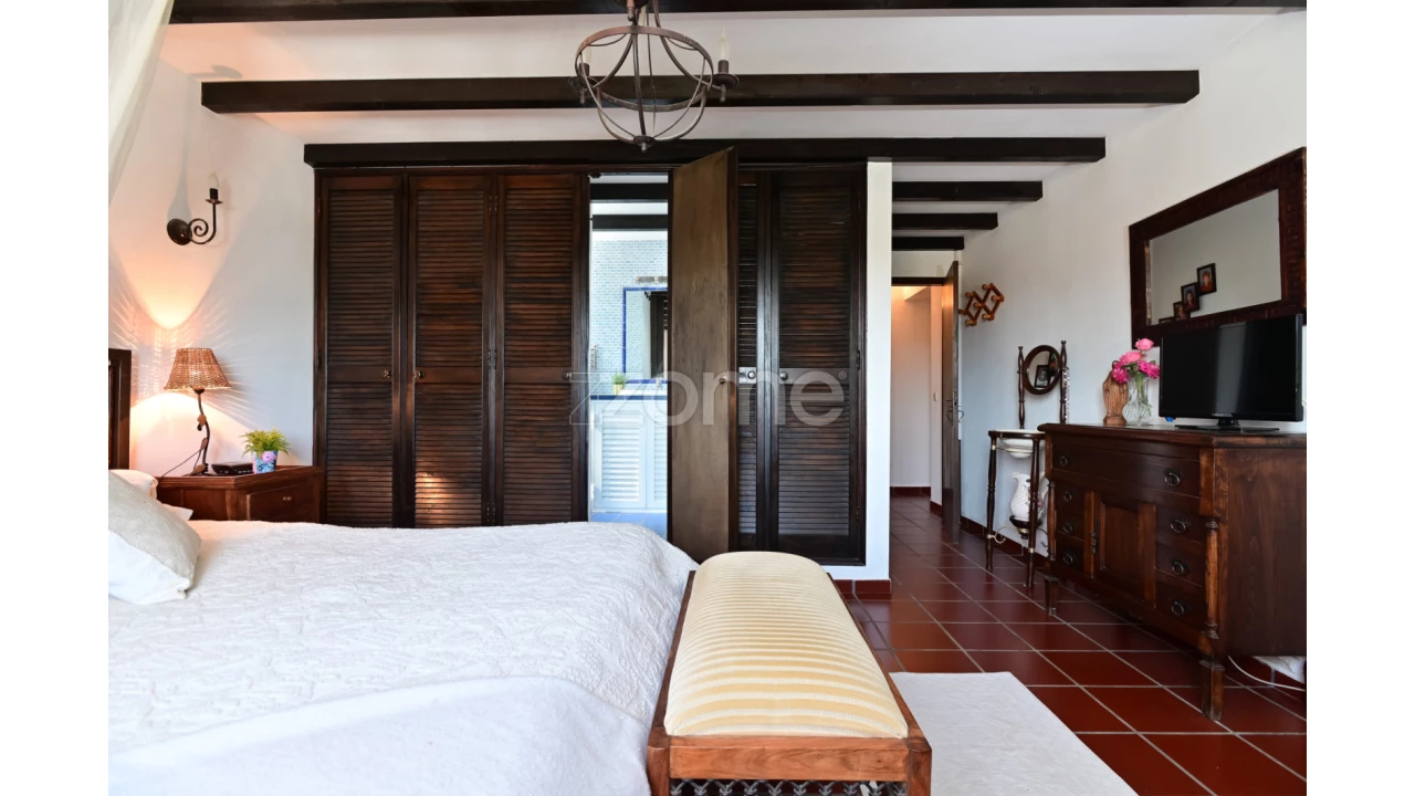 Quinta T5 para Venda em São Domingos e Vale de Água Foto 12