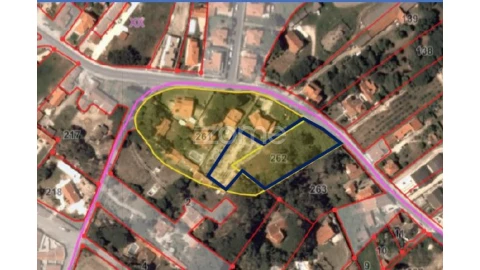 Terreno para Venda em São João das Lampas e Terrugem