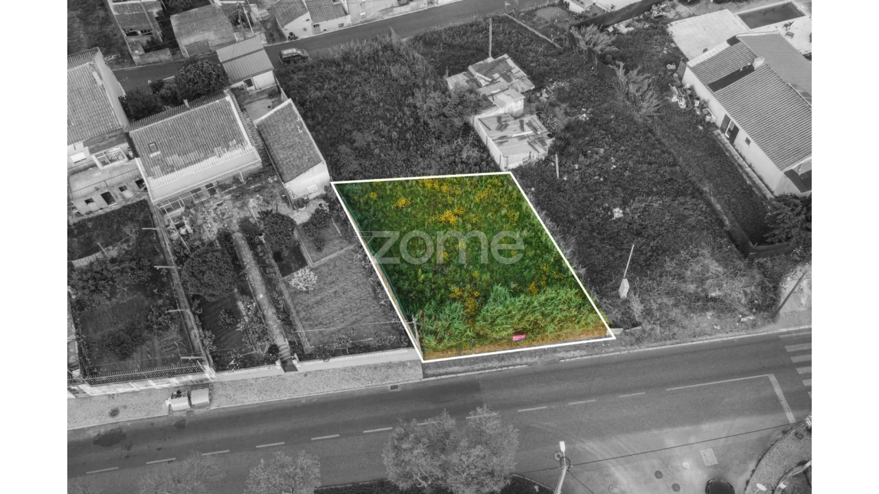 Terreno para Venda em Pontinha e Famões Foto 8