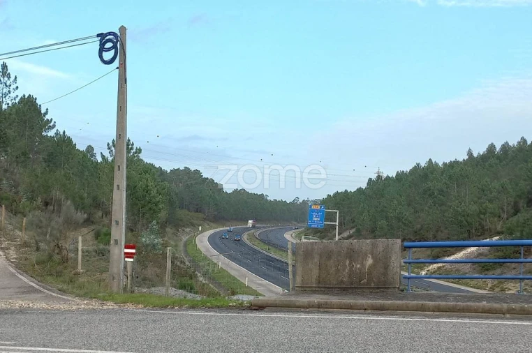 Terreno para Venda em Maceira Foto 7