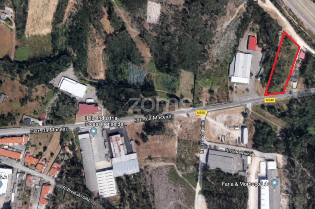 Terreno para Venda em Maceira Foto 1