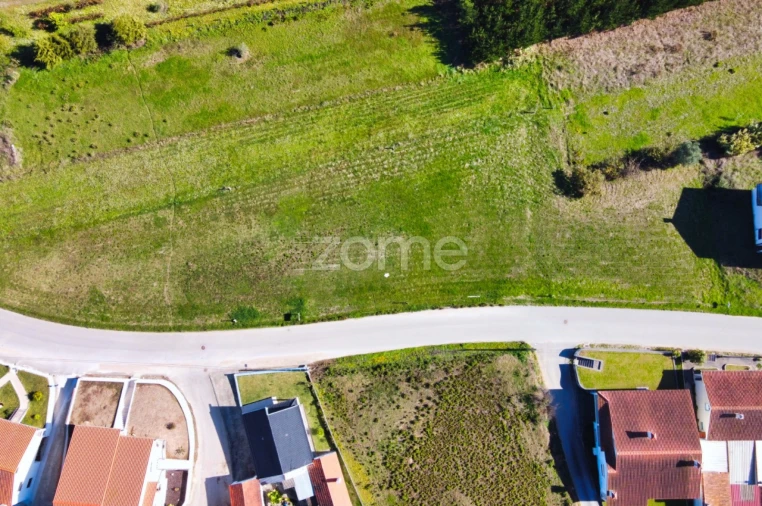 Terreno para Venda em Vinha da Rainha Foto 14
