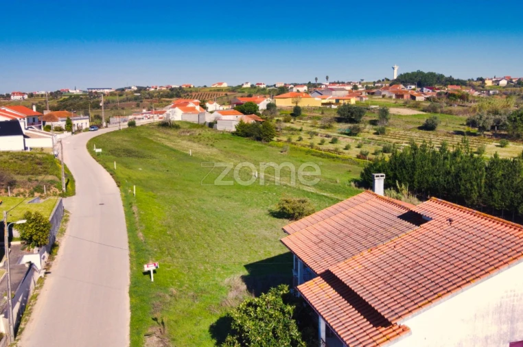 Terreno para Venda em Vinha da Rainha Foto 10