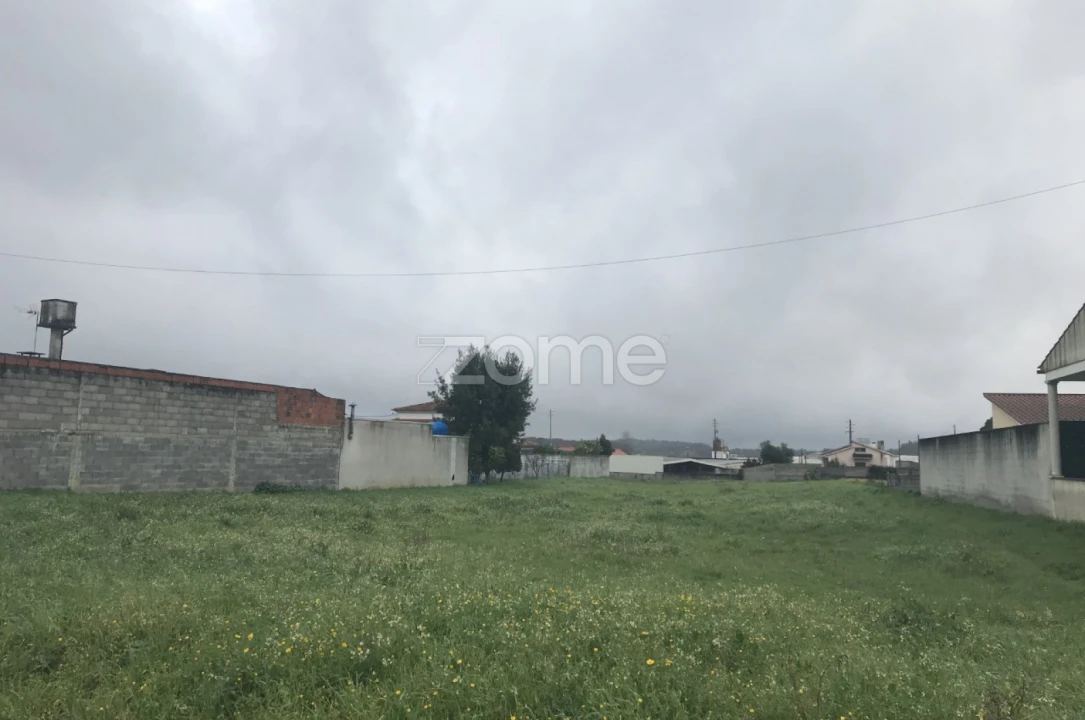 Terreno para Venda em Souto da Carpalhosa e Ortigosa Foto 1
