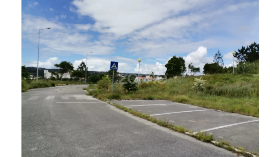 Terreno para Venda em Tavarede Foto 2