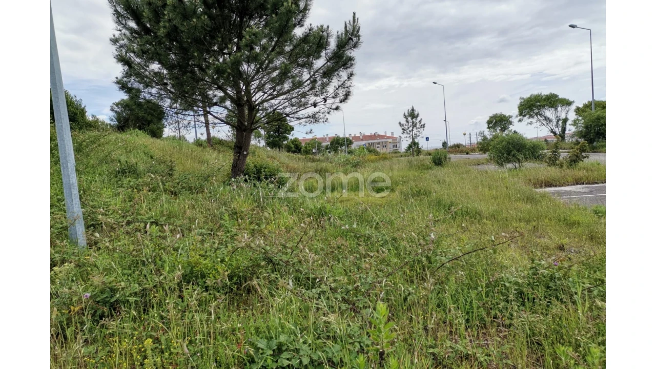 Terreno para Venda em Tavarede Foto 9