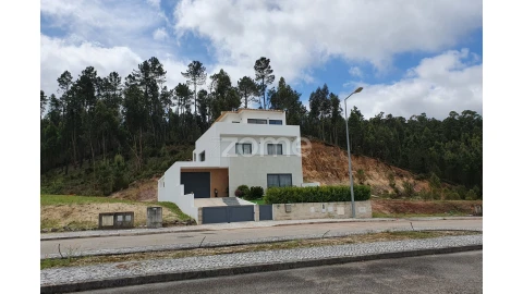 Terreno para Venda em Nossa Senhora das Misericordias