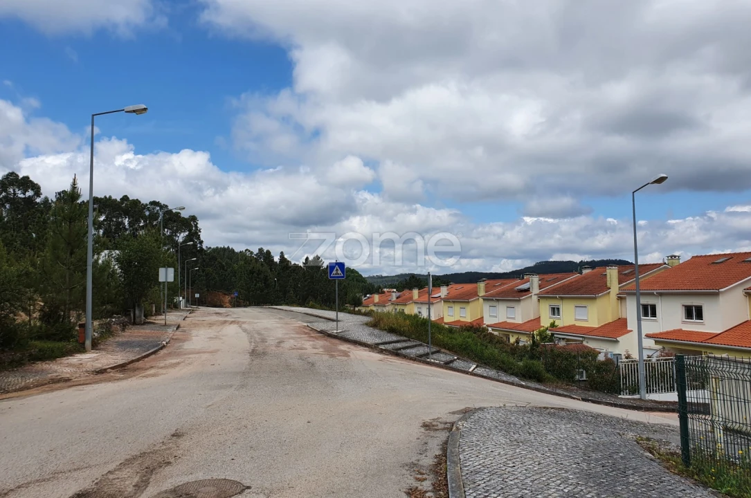 Terreno para Venda em Nossa Senhora das Misericordias Foto 4