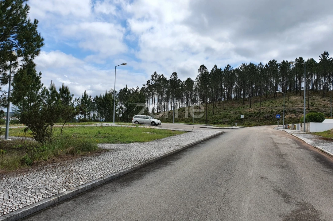 Terreno para Venda em Nossa Senhora das Misericordias Foto 17