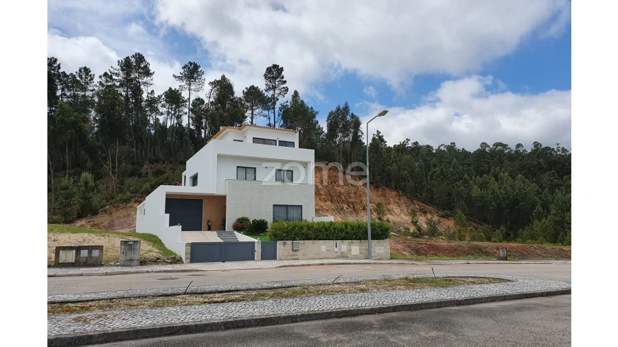 Terreno para Venda em Nossa Senhora das Misericordias Foto 20