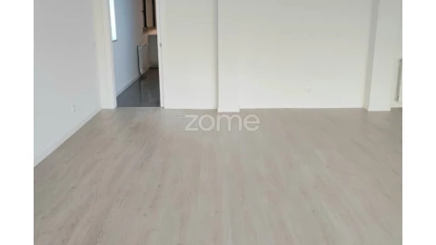 Moradia T4 para Venda em Tavarede