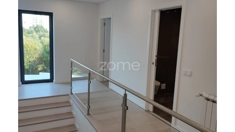 Moradia T4 para Venda em Tavarede