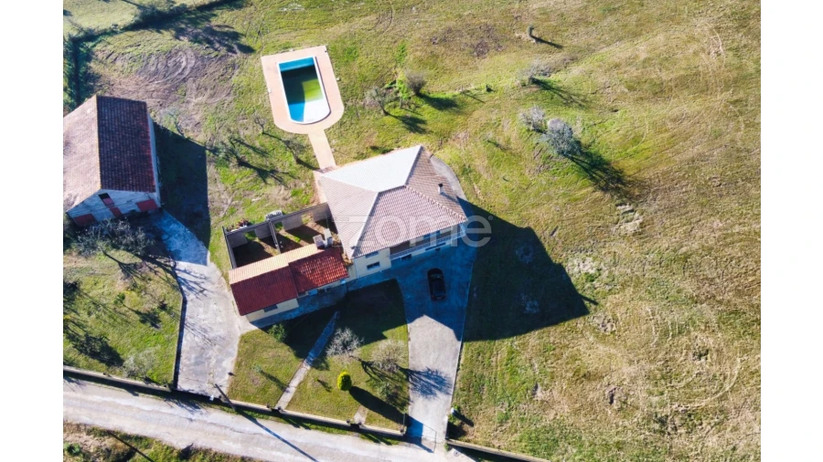 Quinta T5 para Venda em Soure Foto 8