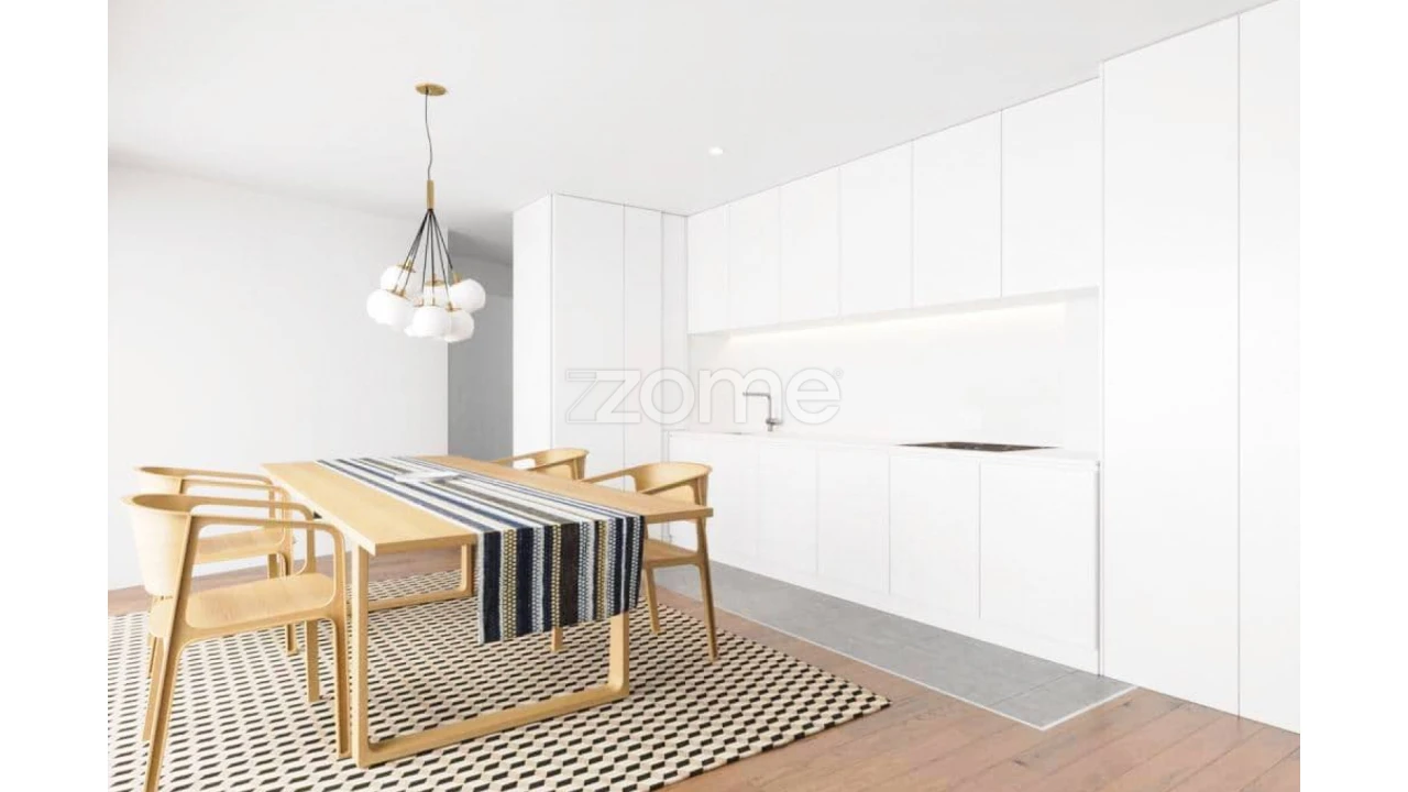 Apartamento T4 para Venda em Pombal Foto 2