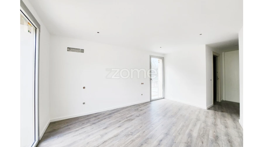 Apartamento T4 para Venda em Pombal Foto 26