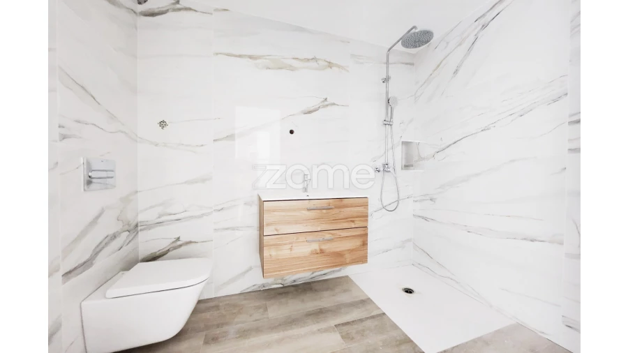 Apartamento T4 para Venda em Pombal Foto 27