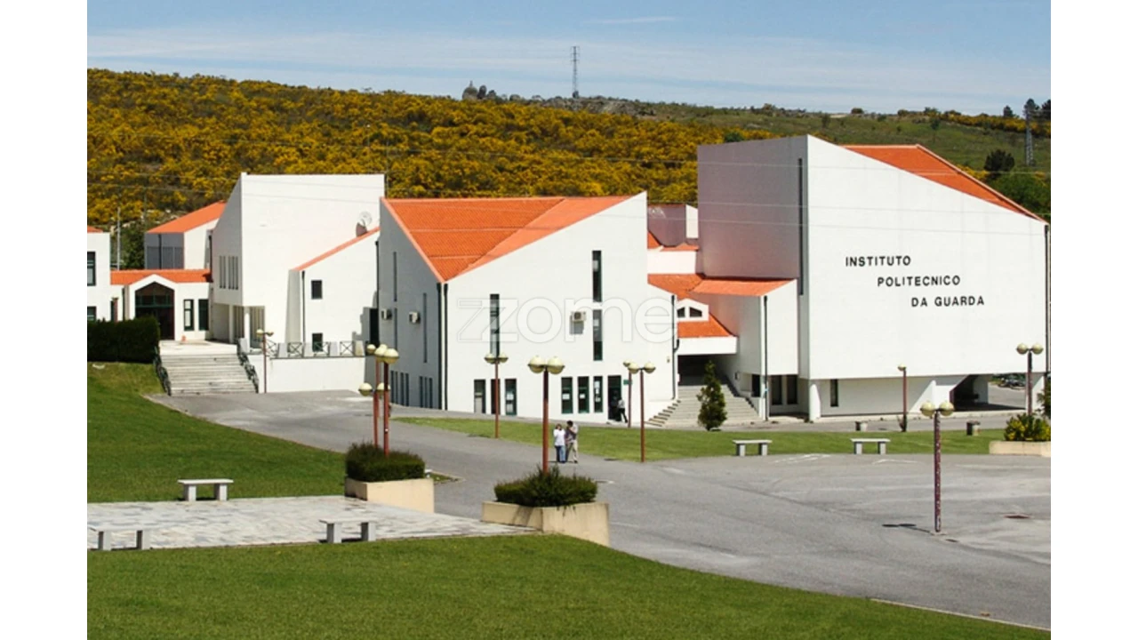 Negócio para Venda em Guarda Foto 10